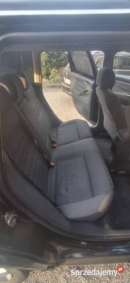 Sprzedam Passata B5fl 2004r w stanie Myszków