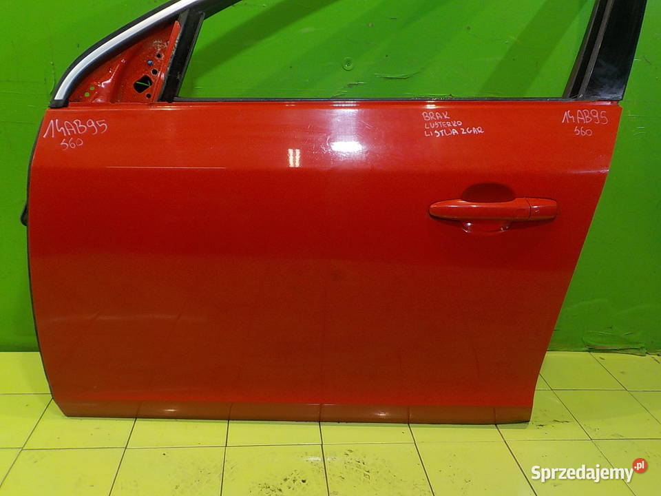 VOLVO V70 III 24 D5 08r KOMBI drzwi lewe przod Suków sprzedam