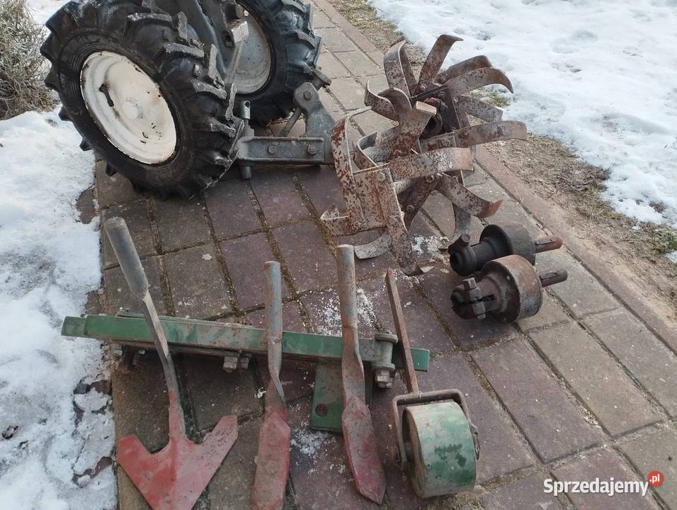 Traktorek dzik Fortschritt E93150 Kielce