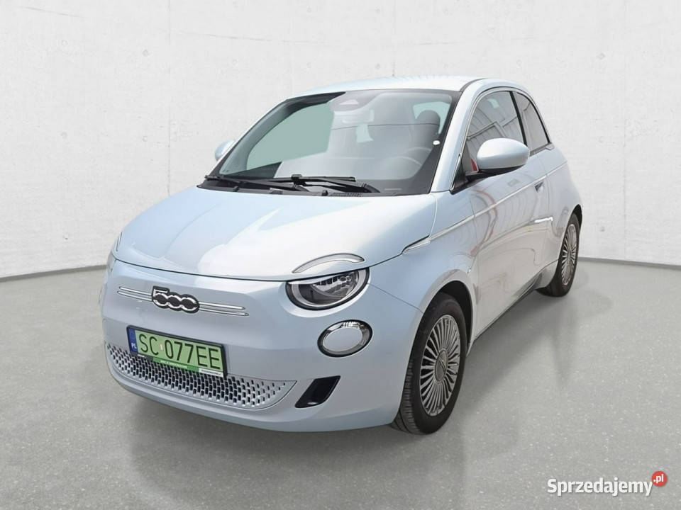 Fiat 500e Komorniki