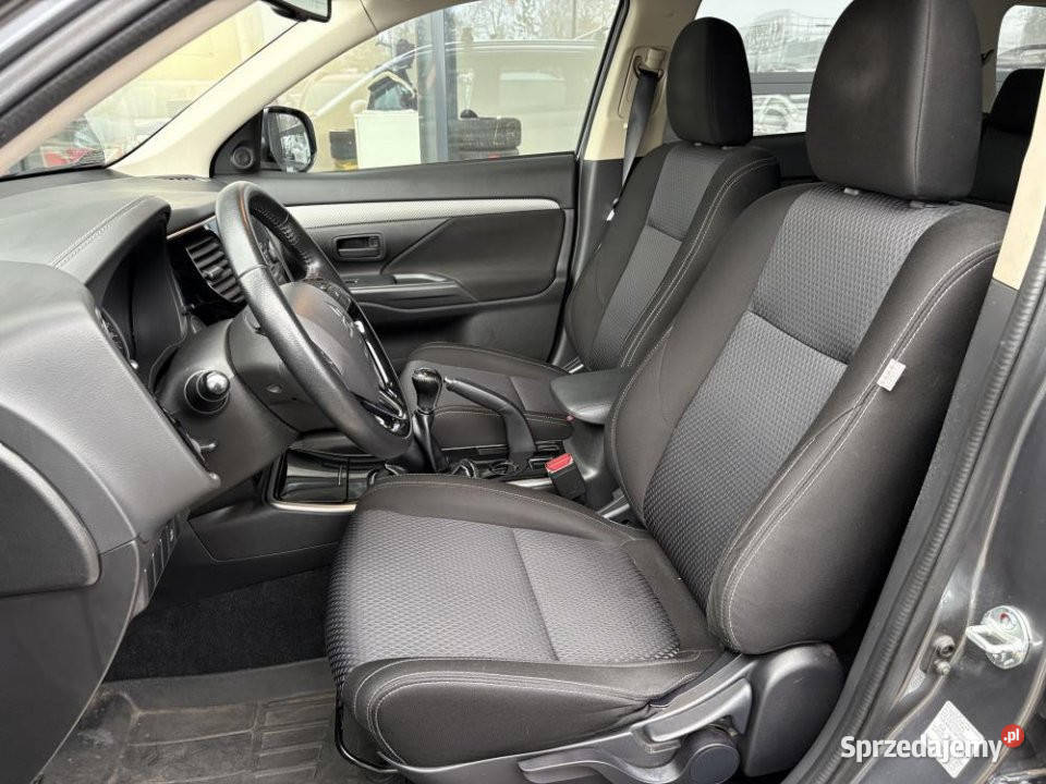MITSUBISHI Outlander 2018r Serwisowany Warszawa