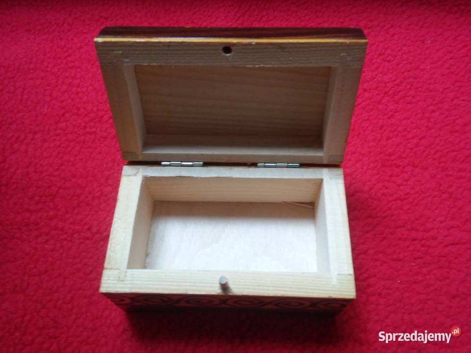 szkatułka drewniana PRL Pozostałe Warszawa