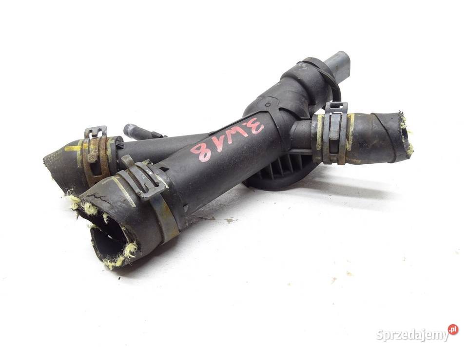 OBUDOWA TERMOSTATU KRÓCIEC WODY 03L121131AA VW