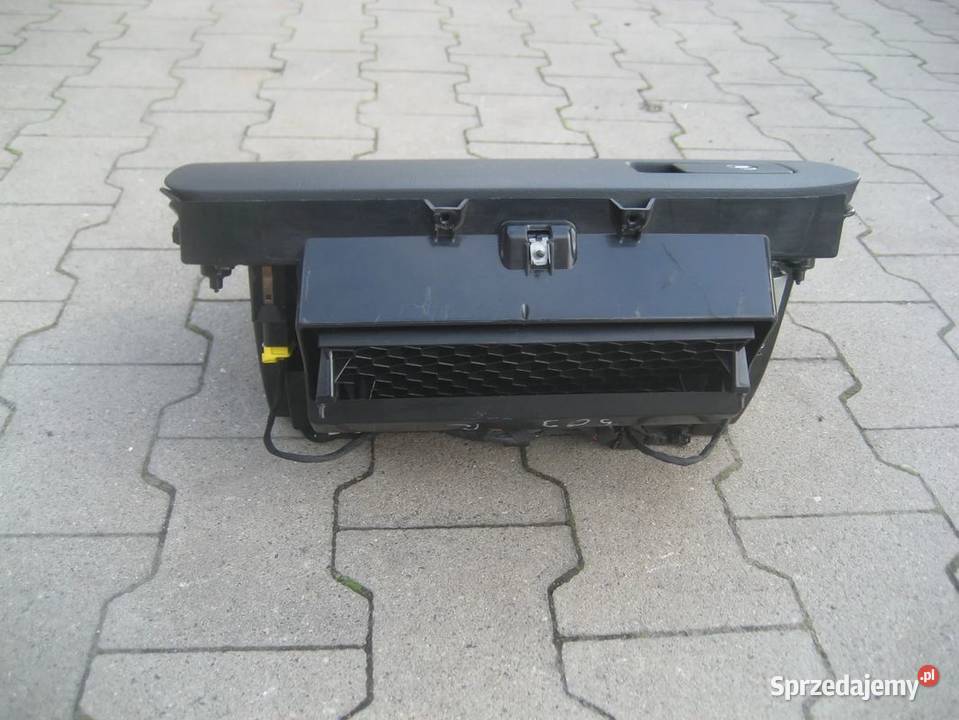 vw passat b6 0510r schowek deski rozdzielczej Rakoniewice