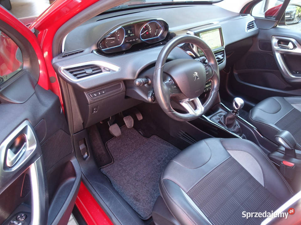 Peugeot 2008 12i Navi Klimatronik Ledy Alu czujnik parkowania Peugeot sprzedam