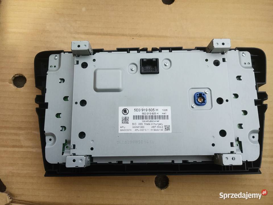 SKODA OCTAVIA III radio 5E0 RAPID FABIA czytnik