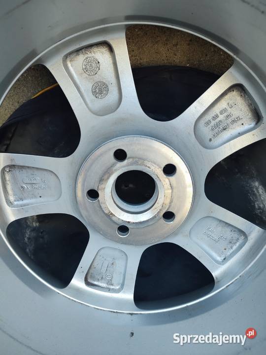 Koło aluminiowe oryginał 16 AUDI Z piękną oponą Łódź