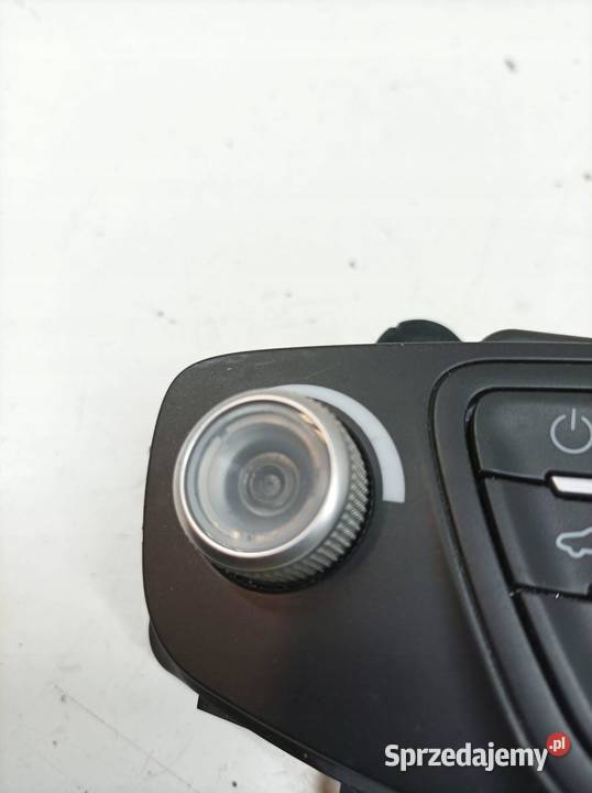 PANEL NAWIEWU ET7618C612HF Ford Tourneo Courier