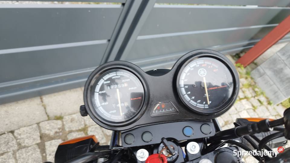 Yamaha ybr 125 katB ekonomiczna 2litry100 Żywiec