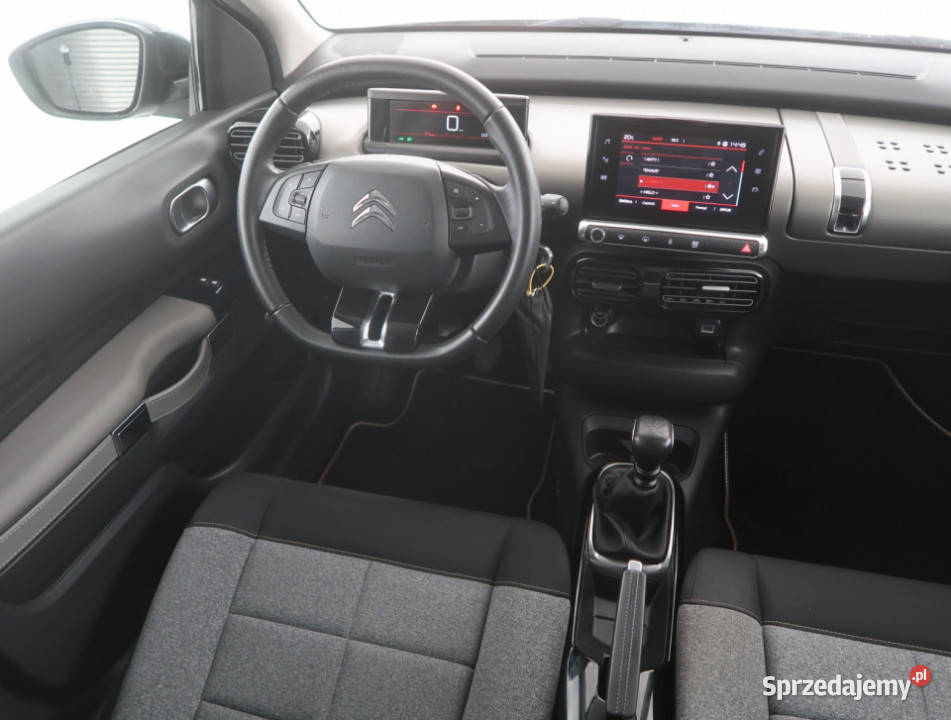 Citroen C4 Cactus 12 PureTech Rok produkcji 2019 Bielany Wrocławskie sprzedam