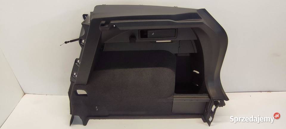 VW TIGUAN II BOCZEK BAGAŻNIKA PRAWY 5NA867428 osobowe