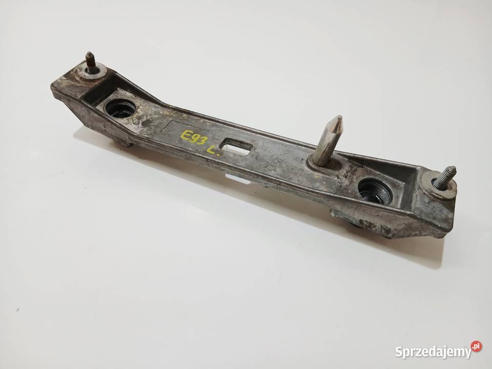 UCHWYT ŁOŻYSKA GŁÓWNEGO LEWY BMW E93 7157263 Strzyżewice