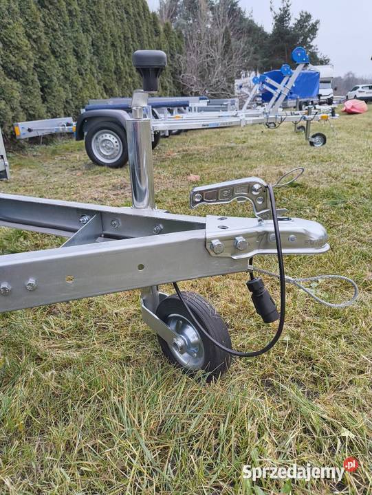 Przyczepa Faro Pondus powierzchnia 205 na 112 Nida