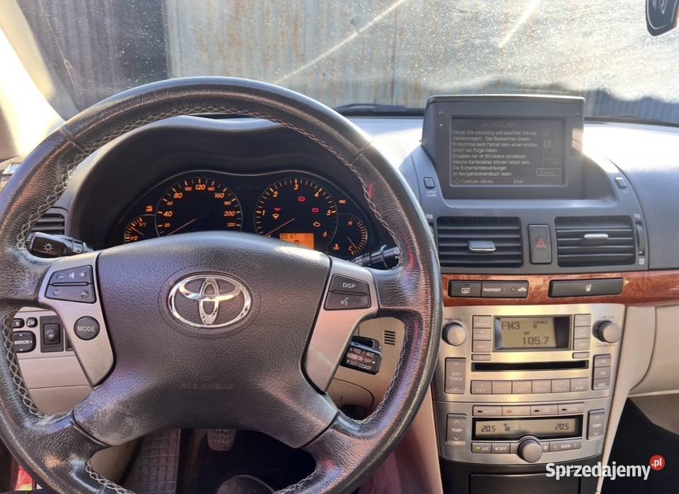 Samochód osobowy Toyota avensis limuzyna Bytów
