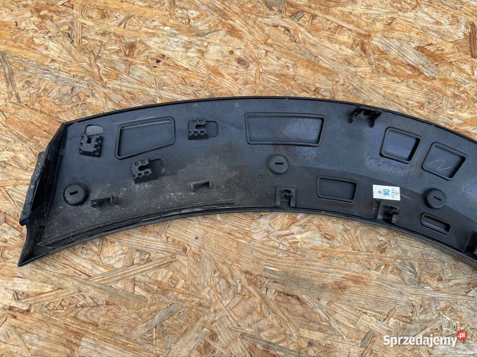 Listwa błotnika tył tylna prawa rh Nissan Ariya osobowe Sieraków sprzedam