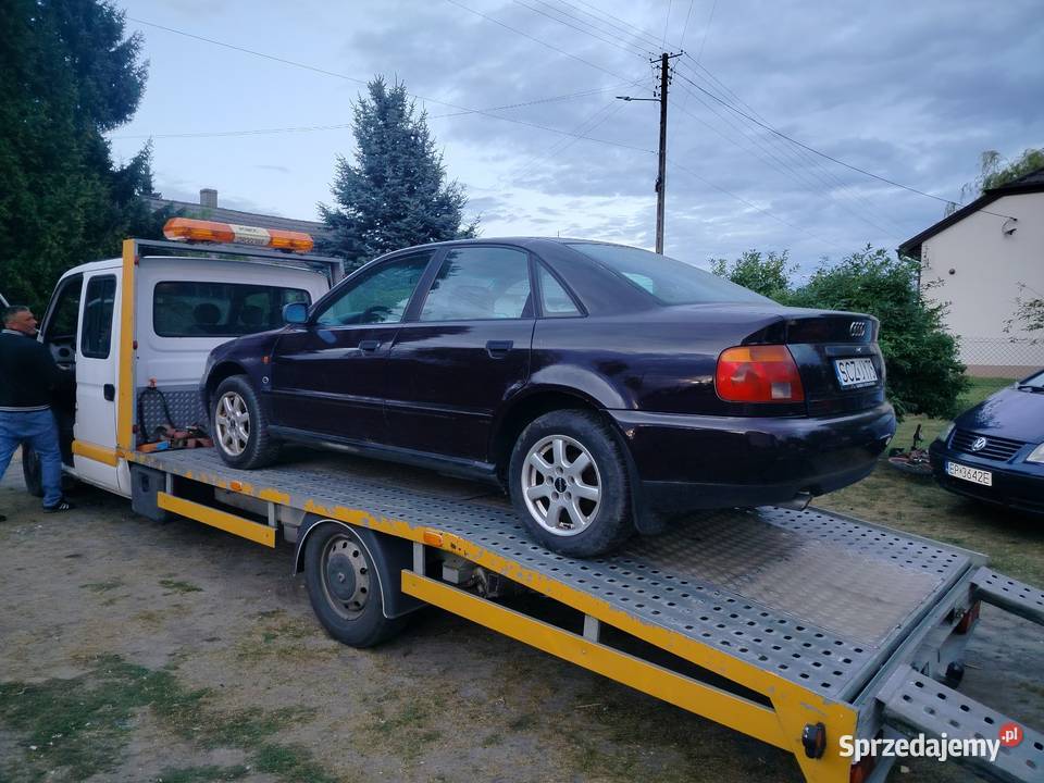 Audi a4b5 16 benzyna części Sekursko