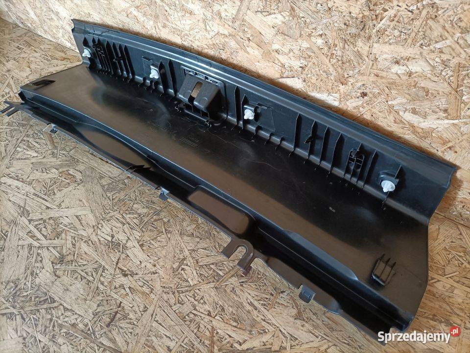MERCEDES W207 COUPE OSŁONA PASA TYŁ A2076901641 osobowe Pleszew sprzedam