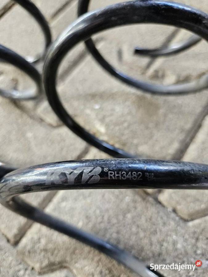 Sprężyny Przód Bmw E60 E61 525d 530d