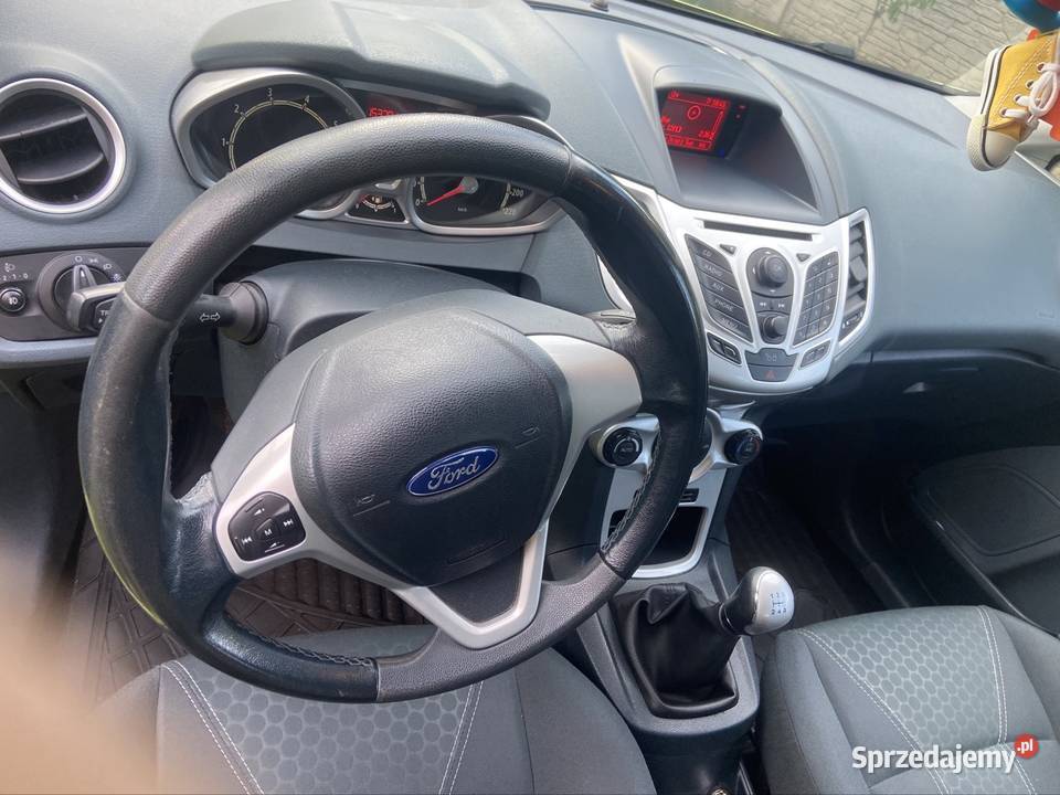 Piękny Ford fiesta Ostrowiec Świętokrzyski