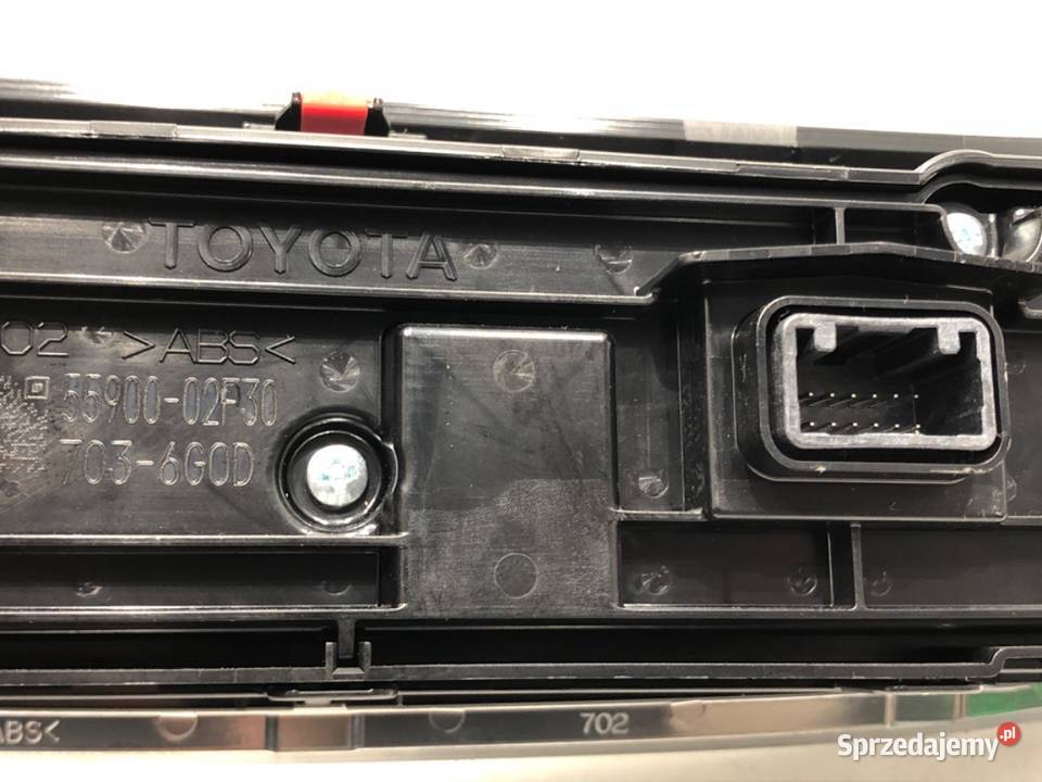 PANEL STEROWANIA NAWIEWU TOYOTA COROLLA E21 podkarpackie