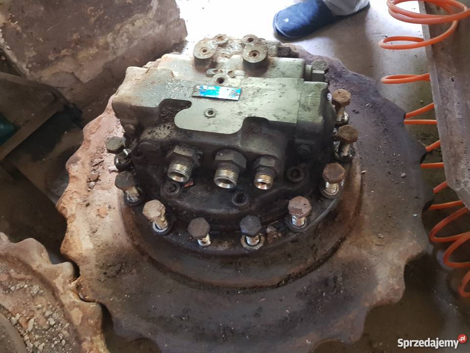 JCB CASE HITACHI SILNIK ISUZU nie Borne Sulinowo sprzedam