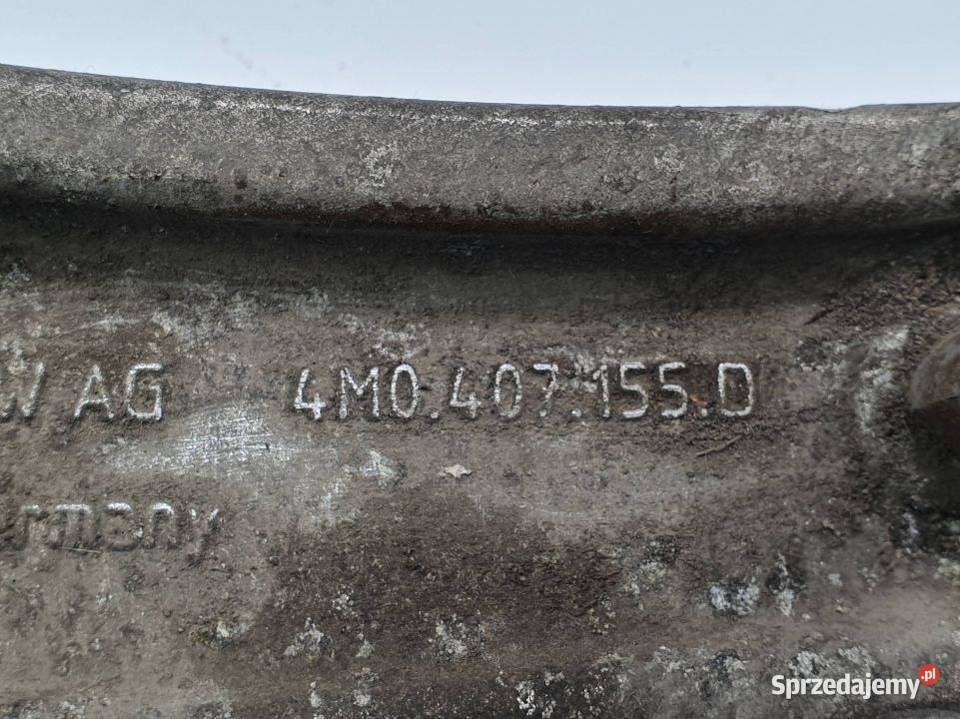 WAHACZ DOLNY PRZEDNI PRAWY AUDI A8 D5 4N Pozostałe sprzedam