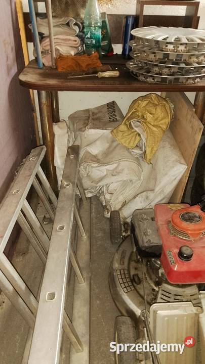 Wyprzedaż garażowa narzędzia i inne rzeczy Gajewo