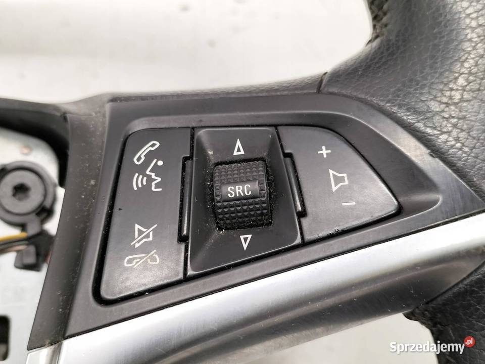 KIEROWNICA MULTIFUNKCJA LIFT Opel Astra IV 2009 Rok produkcji 2015 świętokrzyskie