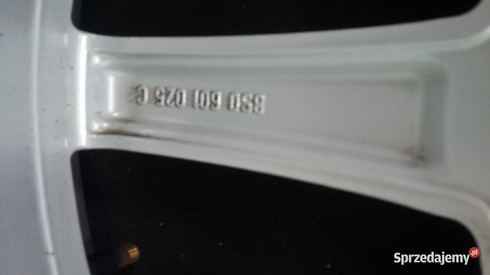 Felga aluminiowa Audi 8S0 601 025 C Samochodowe Bystrzyca Kłodzka