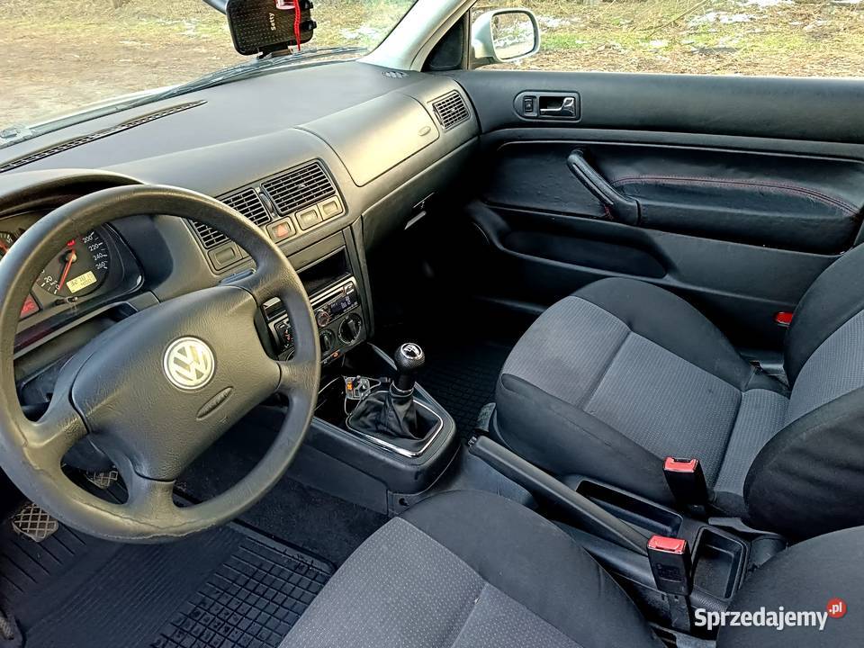 VW golf 4 16 2002 nieuszkodzony dolnośląskie Legnica