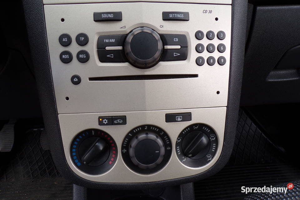 Opel Corsa D 13 CDTi 75 Zarejestrowany Ładny nieuszkodzony Piła