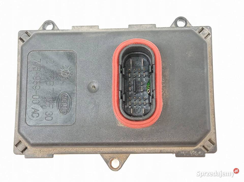 PRZETWORNICA XENON 4H0941329 Skoda Superb III Motoryzacja