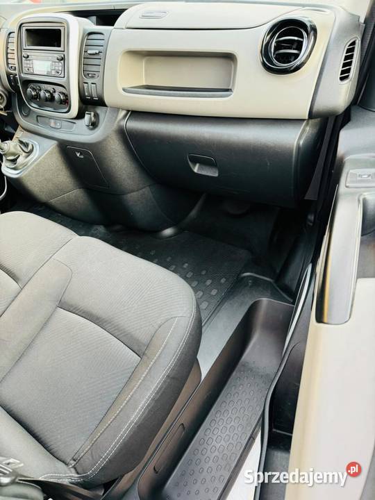 RENAULT TRAFIC 16 DCI 125 L2H1 DŁUGI KLIMA Napęd przednia oś Stalowa Wola