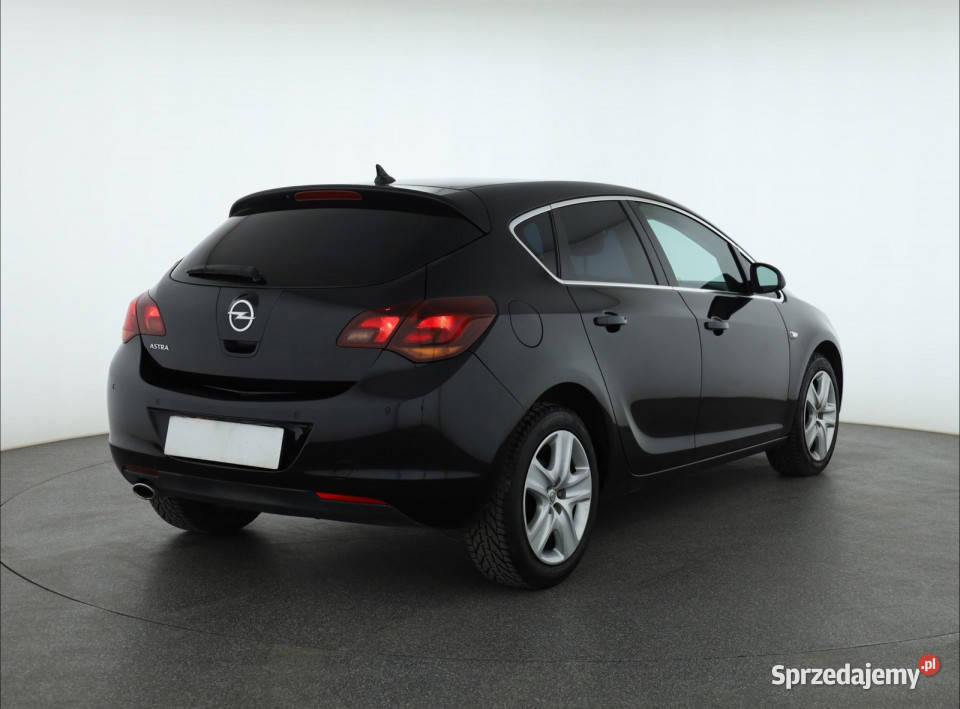 Opel Astra 14 T Piaseczno