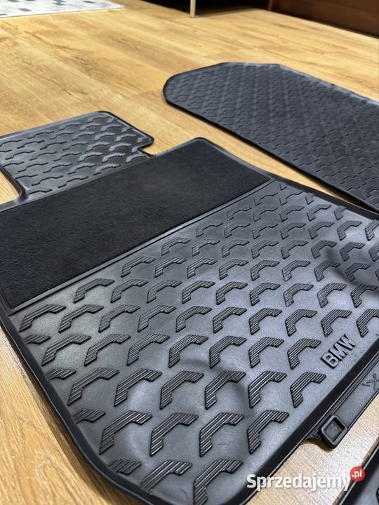 Dywaniki wycieraczki gumowe BMWE90 Myślachowice sprzedam
