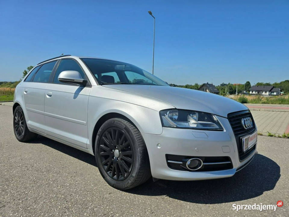 Audi A3 14 TFSI Sportback climatronicnawiserwis
