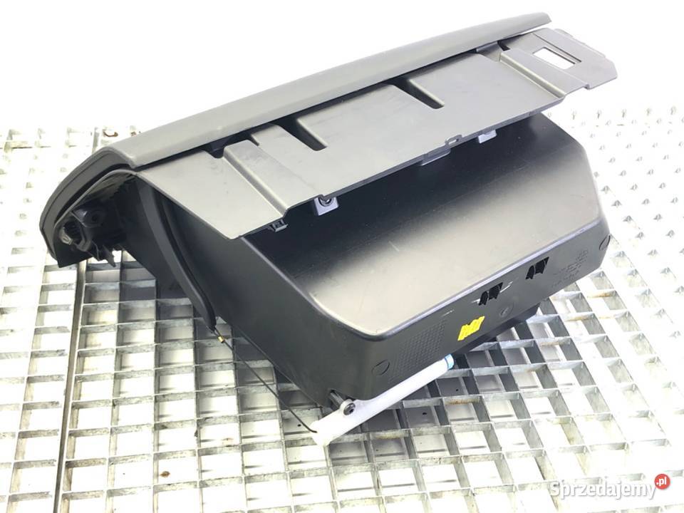 SCHOWEK PASAŻERA VOLVO V40 Hatchback PÓŁKA DESKI sprzedam