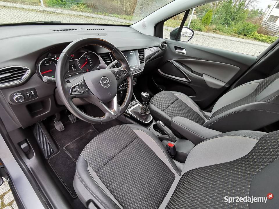 Opel Crossland X FullLED Blis Navi Kamery PDC 44