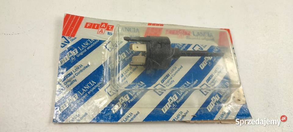 PRZEŁĄCZNIK WENTYLATORA FIAT CROMA 19901996 NOWY