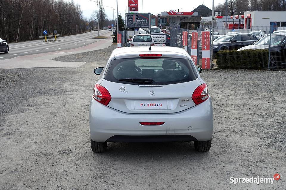 Peugeot 208 12 82 Klima Tablet Nierówna praca Buczkowice sprzedam