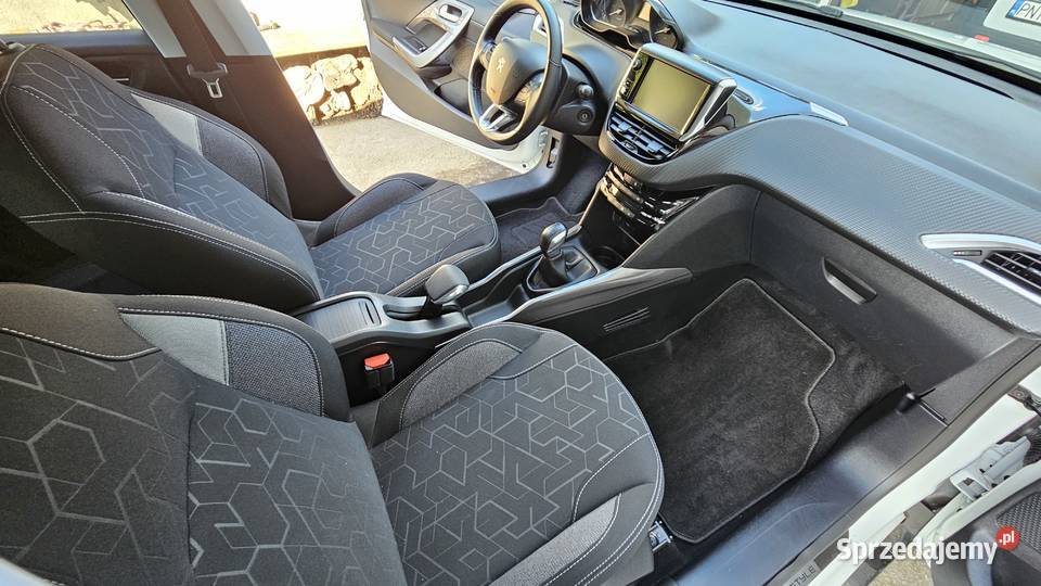 Sprzedam peugeot 2008 12 benzyna 2018 aluminiowe felgi wielkopolskie Zbąszyń