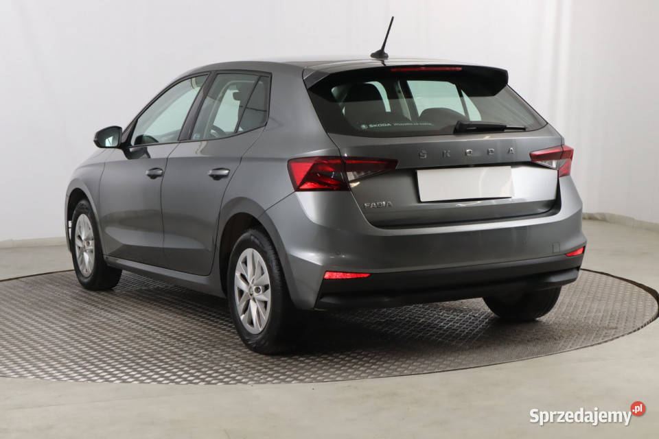 Skoda Fabia 10 TSI światła przeciwmgielne Fabia Zabrze sprzedam