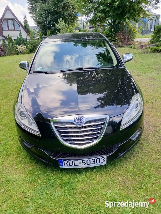 Lancia Delta 19 JTD skórzana tapicerka Warzenko