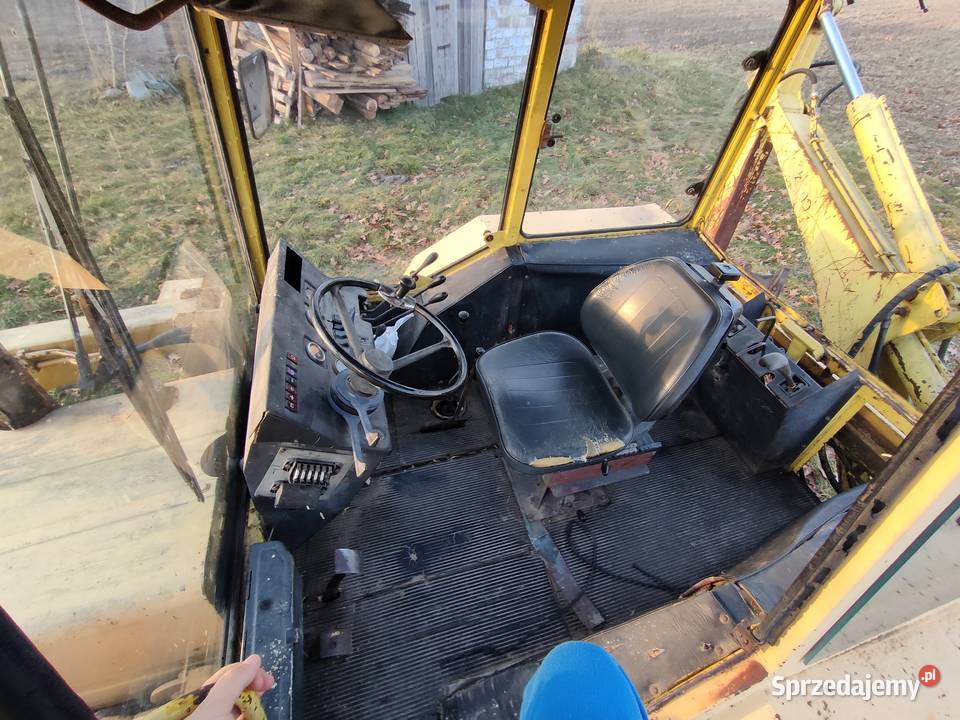 Koparko ładowarka Ostrówek NK 0451B silnik Ciemno