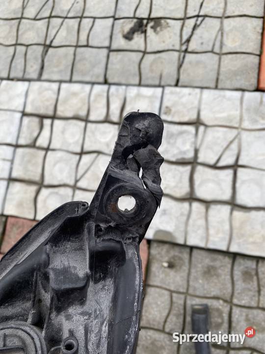 Lampy przednie Peugeot 407 osobowe Leszczawa Górna
