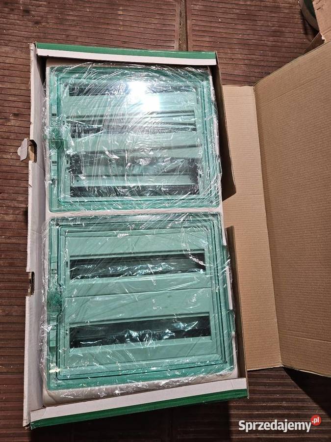 Rozdzielnia natynkowa schneider Dębe Wielkie