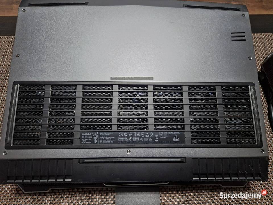 Dell Alienware R4 GTX 1080 8gb TGP 150watt WiFi  Sompolno