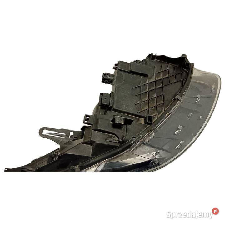 Reflektor przedni prawy halogen LED 130702447800 sprzedam