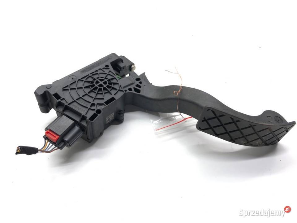 POTENCJOMETR GAZU SKODA KAMIQ 2Q1723503 10 115