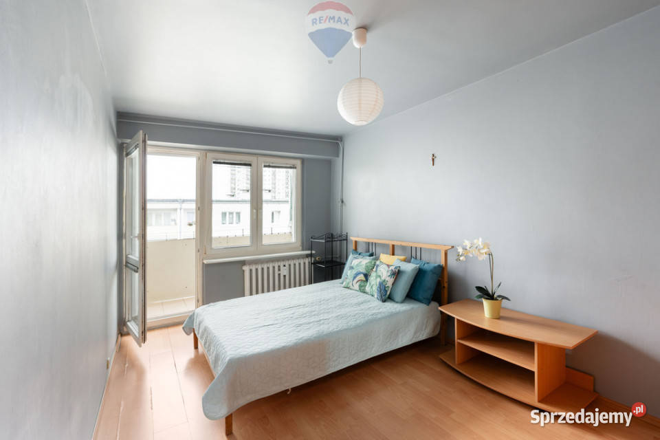 Os Jagiellońskie świetna z balkonem balkon